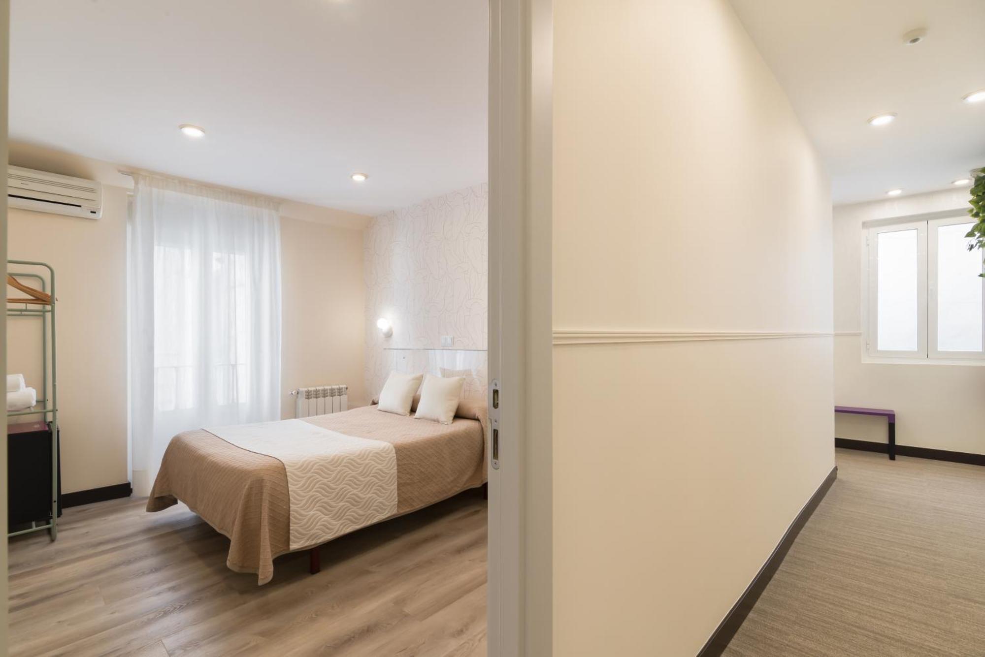 Hostal Art Madrid Buitenkant foto