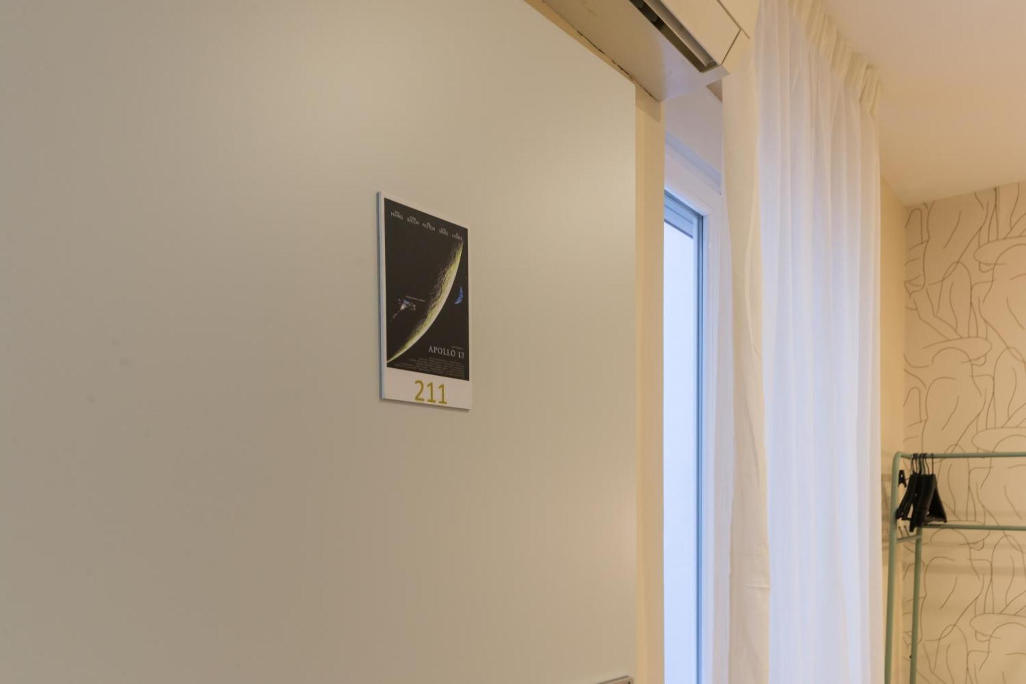 Hostal Art Madrid Buitenkant foto