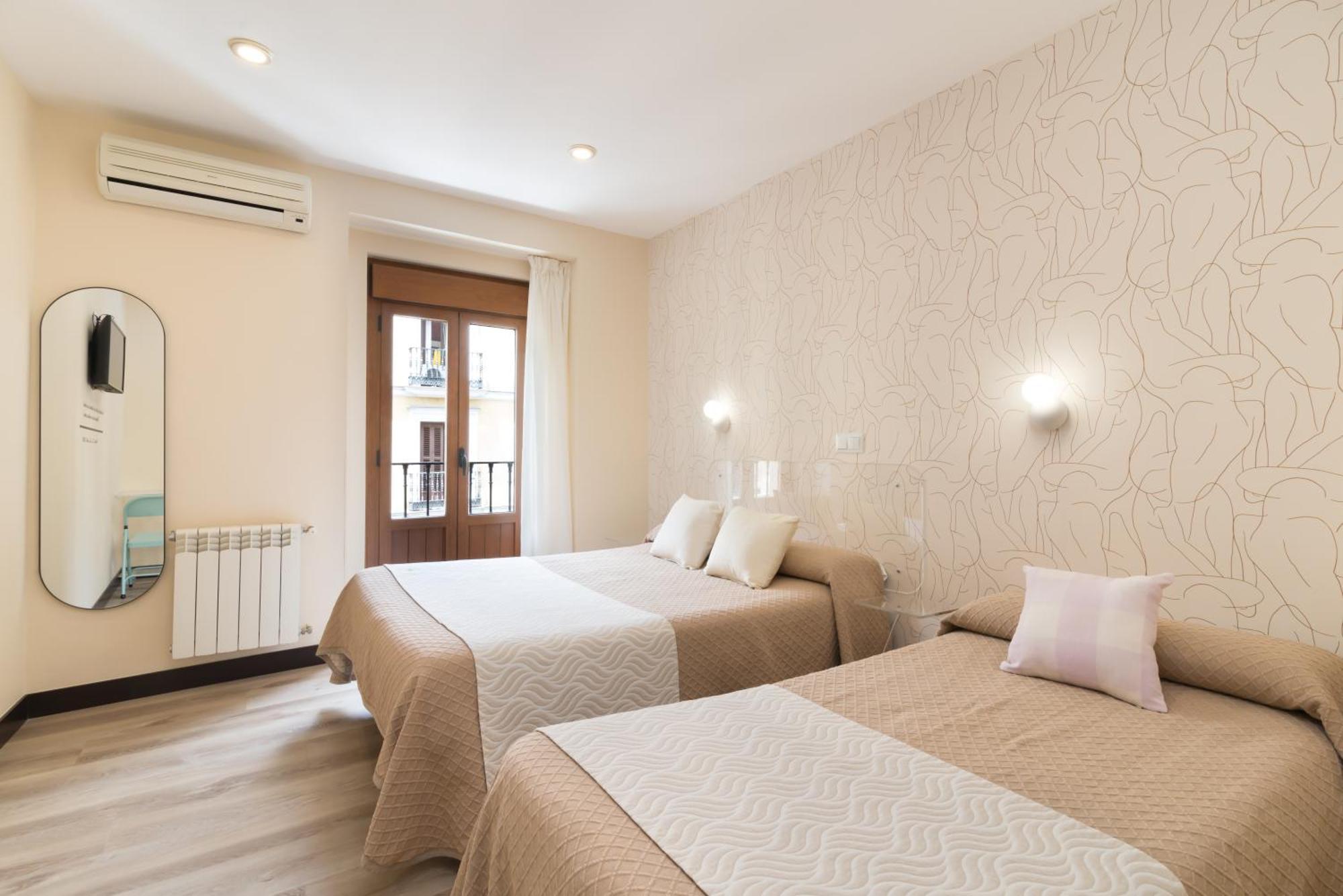 Hostal Art Madrid Buitenkant foto