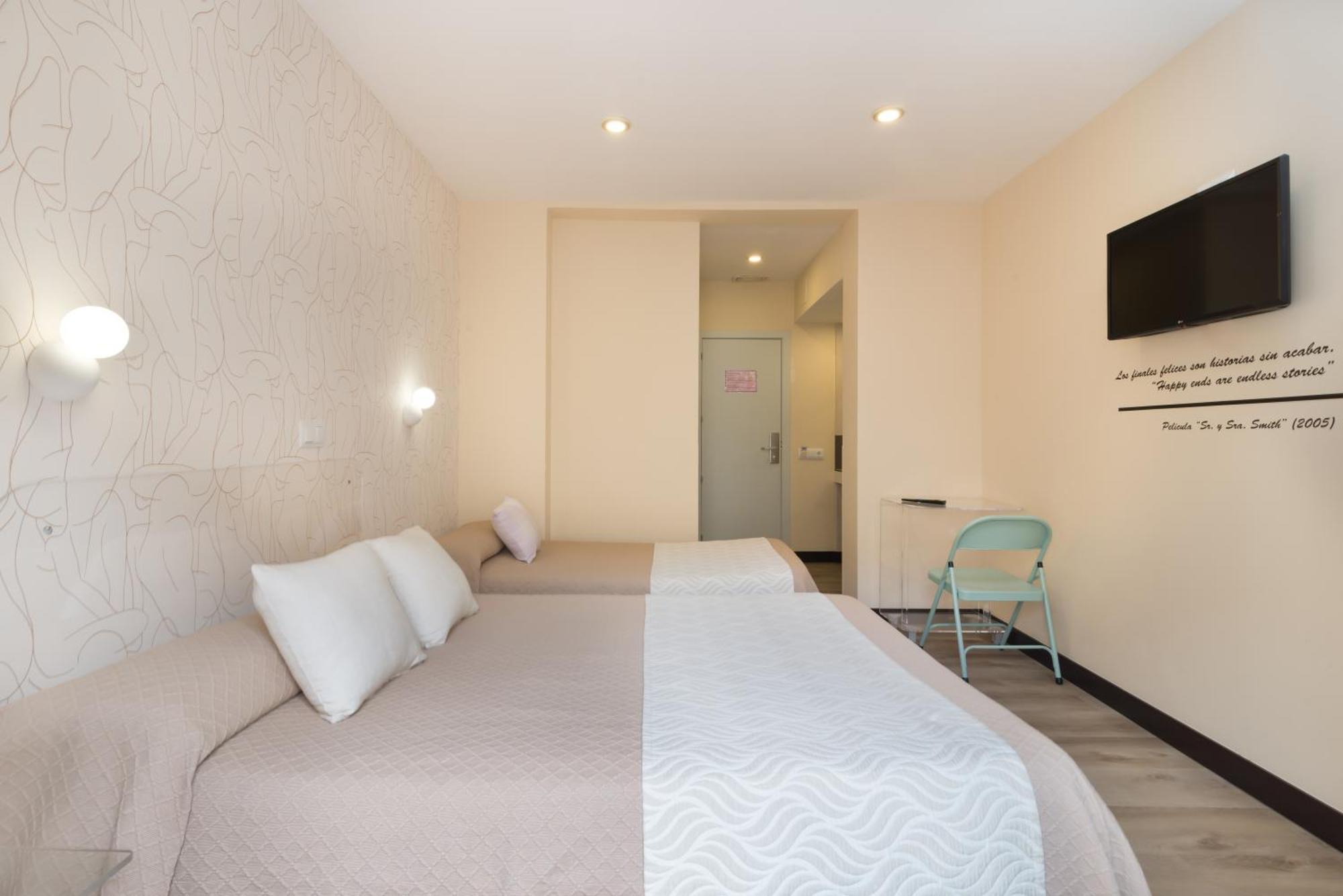 Hostal Art Madrid Buitenkant foto