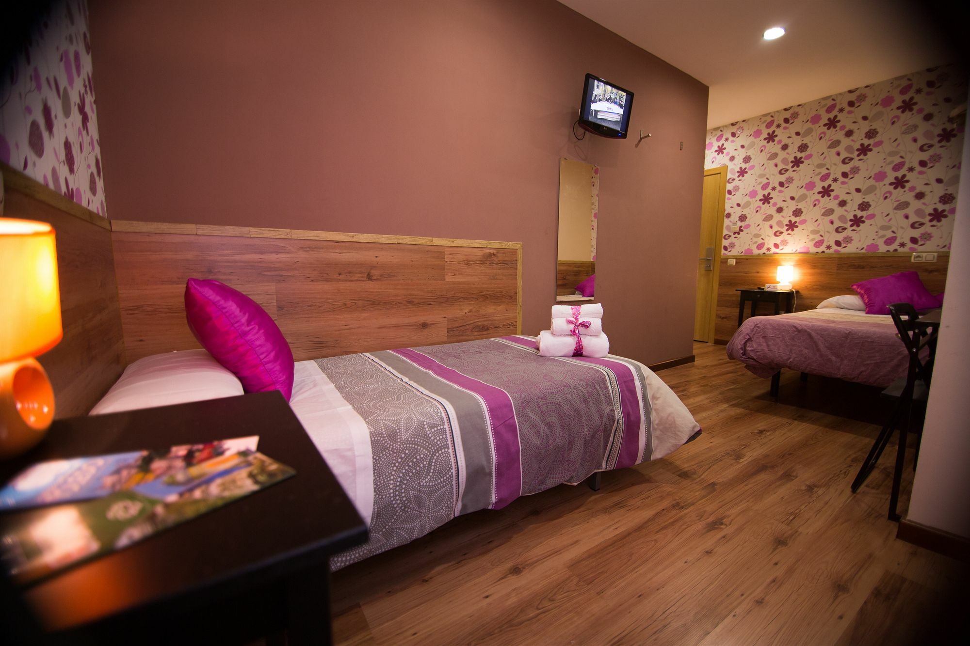 Hostal Art Madrid Buitenkant foto
